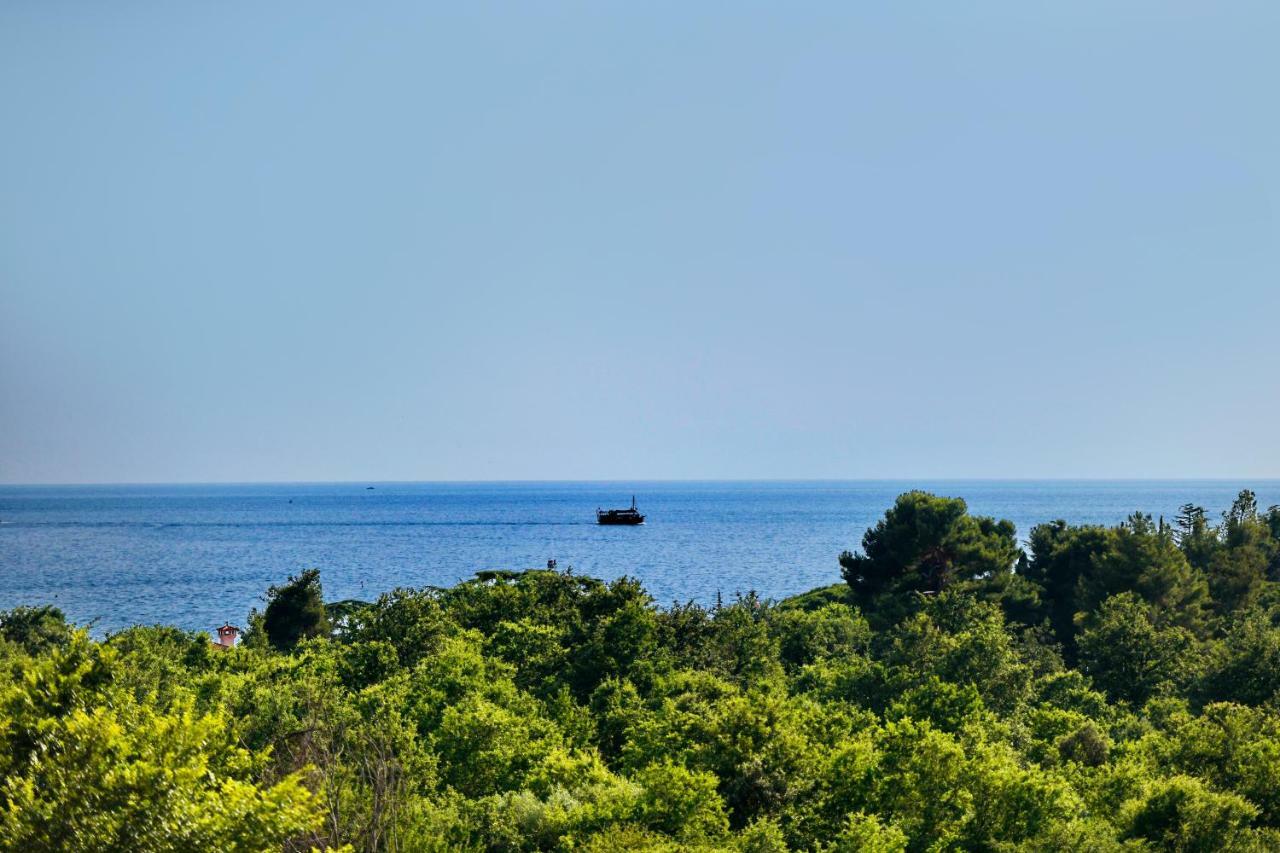 Apartman Del Mar Appartement Poreč Buitenkant foto