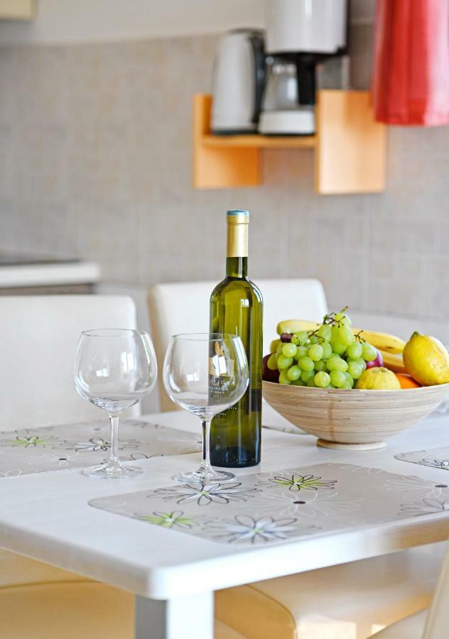 Apartman Del Mar Appartement Poreč Buitenkant foto