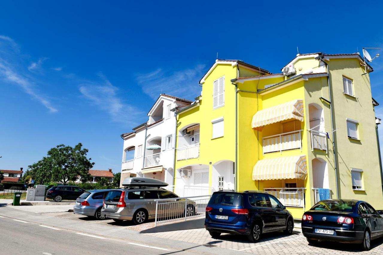 Apartman Del Mar Appartement Poreč Buitenkant foto